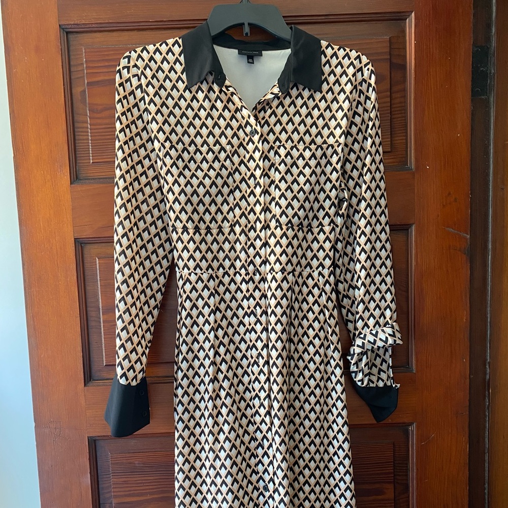 Geometric print, button-down dress